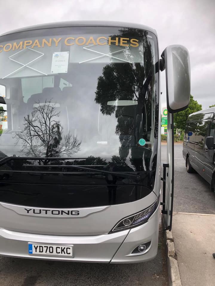 Company Coaches Pontefract - Leeds